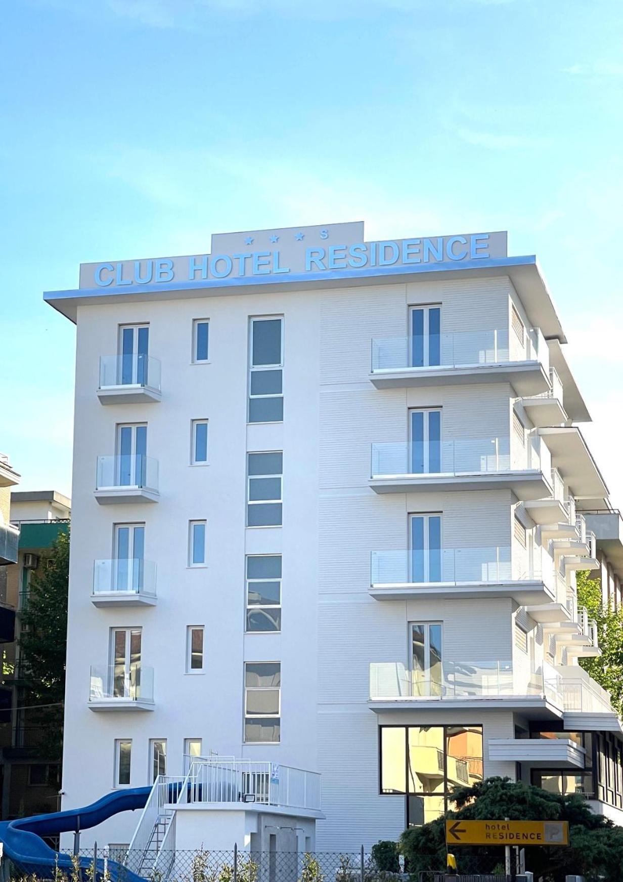 Clubhotel Residence 切塞纳蒂科 外观 照片