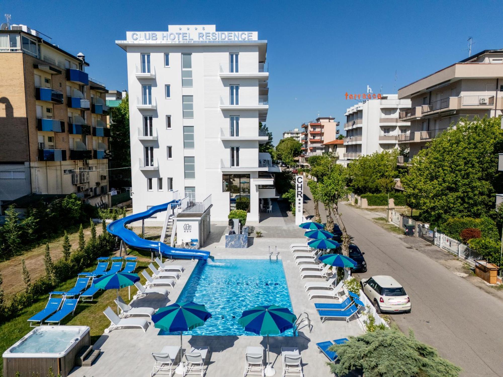 Clubhotel Residence 切塞纳蒂科 外观 照片